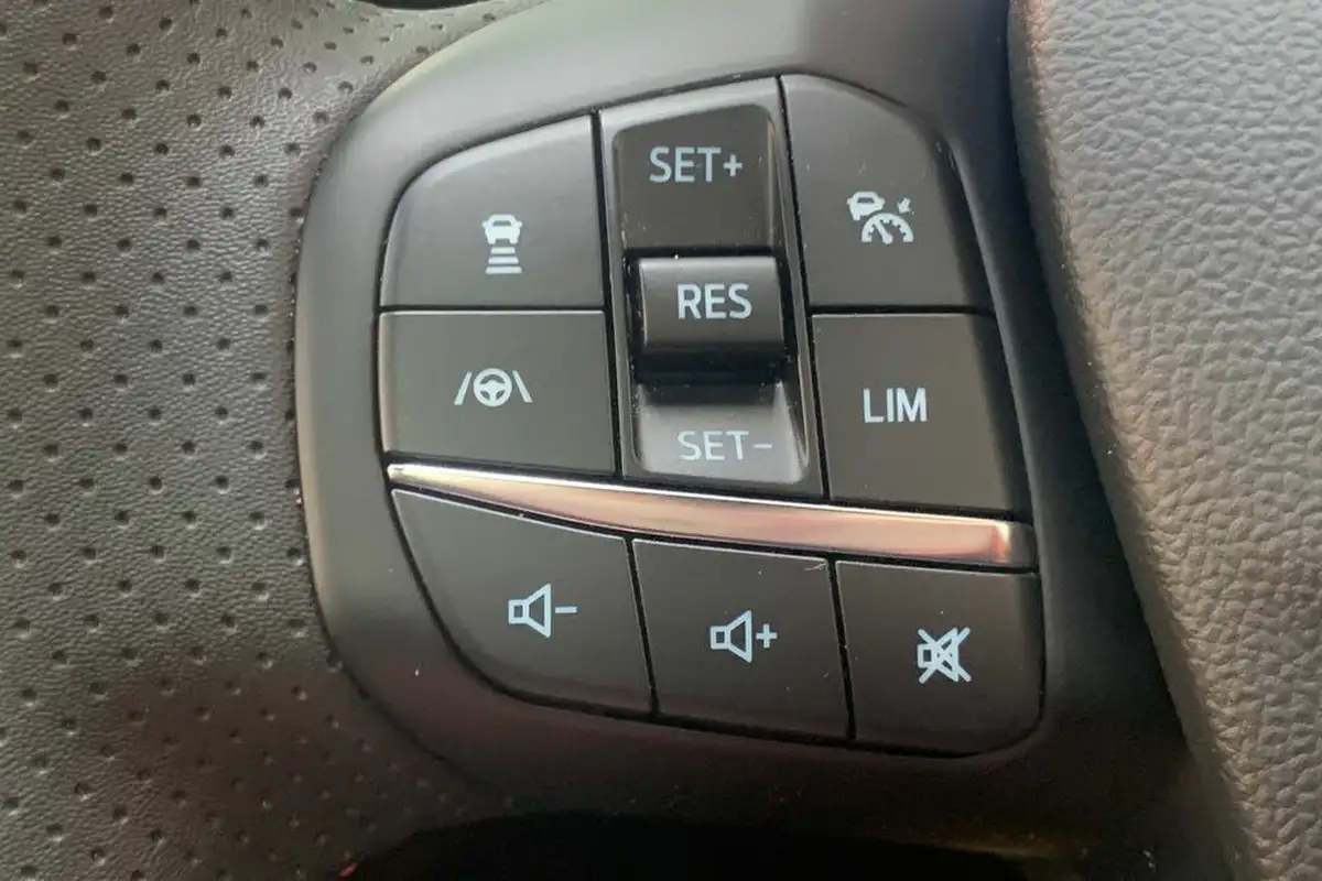 2024-ford-kuga-25t-st-line-x-edition-225ps-phev-big-27