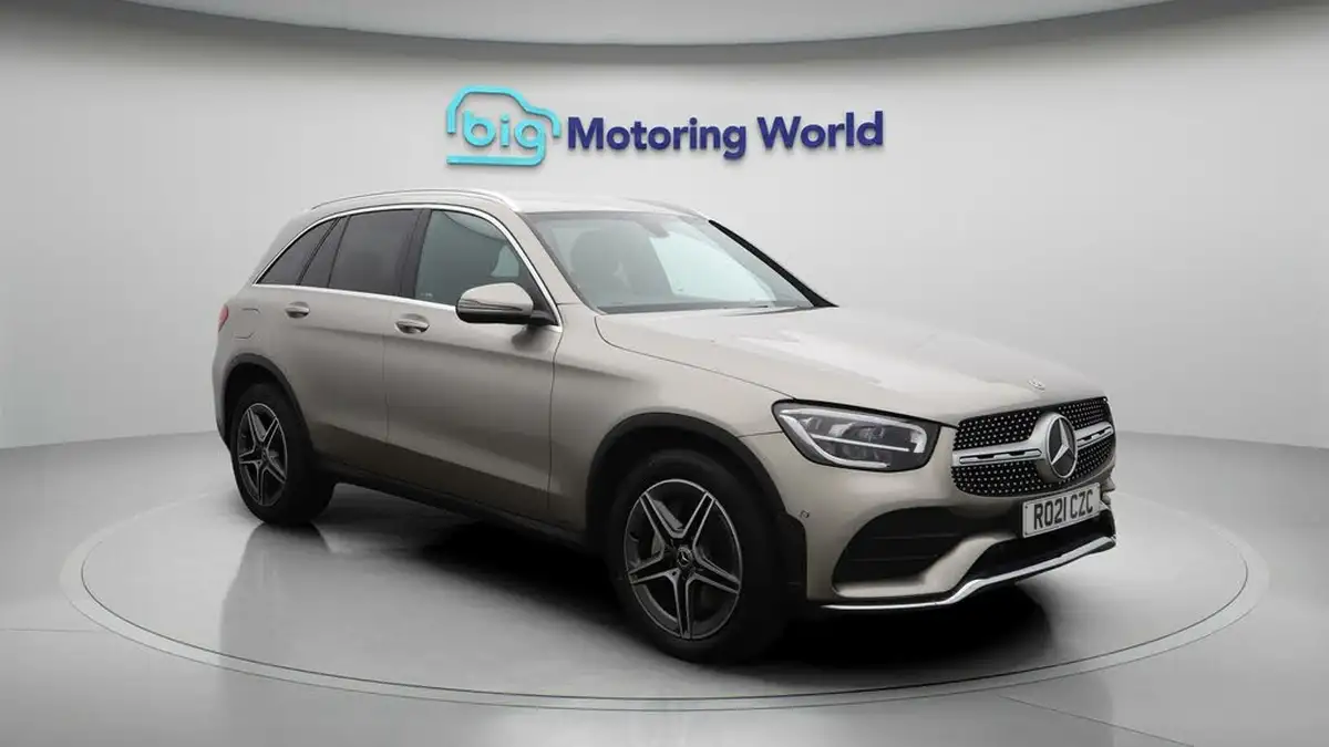 2021-mercedes-benz-glc-class-20d-glc220d-amg-line-station-wagon-5d-1950cc-4matic-plus-big-1