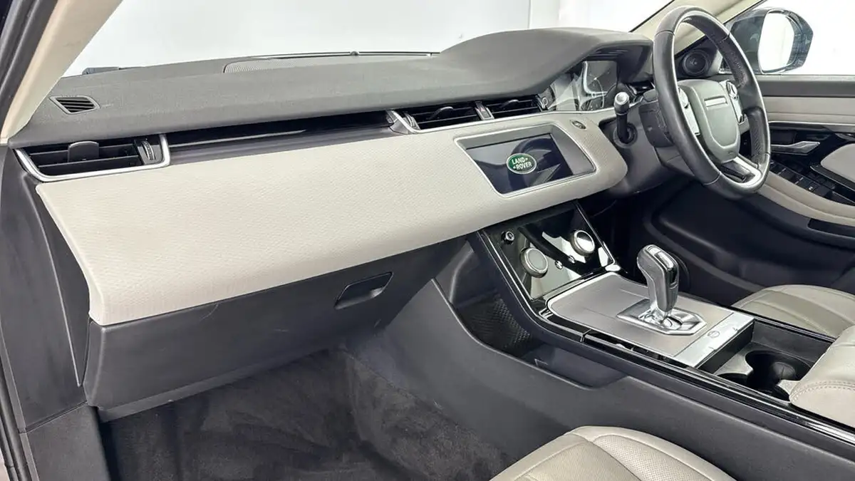 2019-land-rover-range-rover-evoque-20-d150-s-awd-auto-big-9