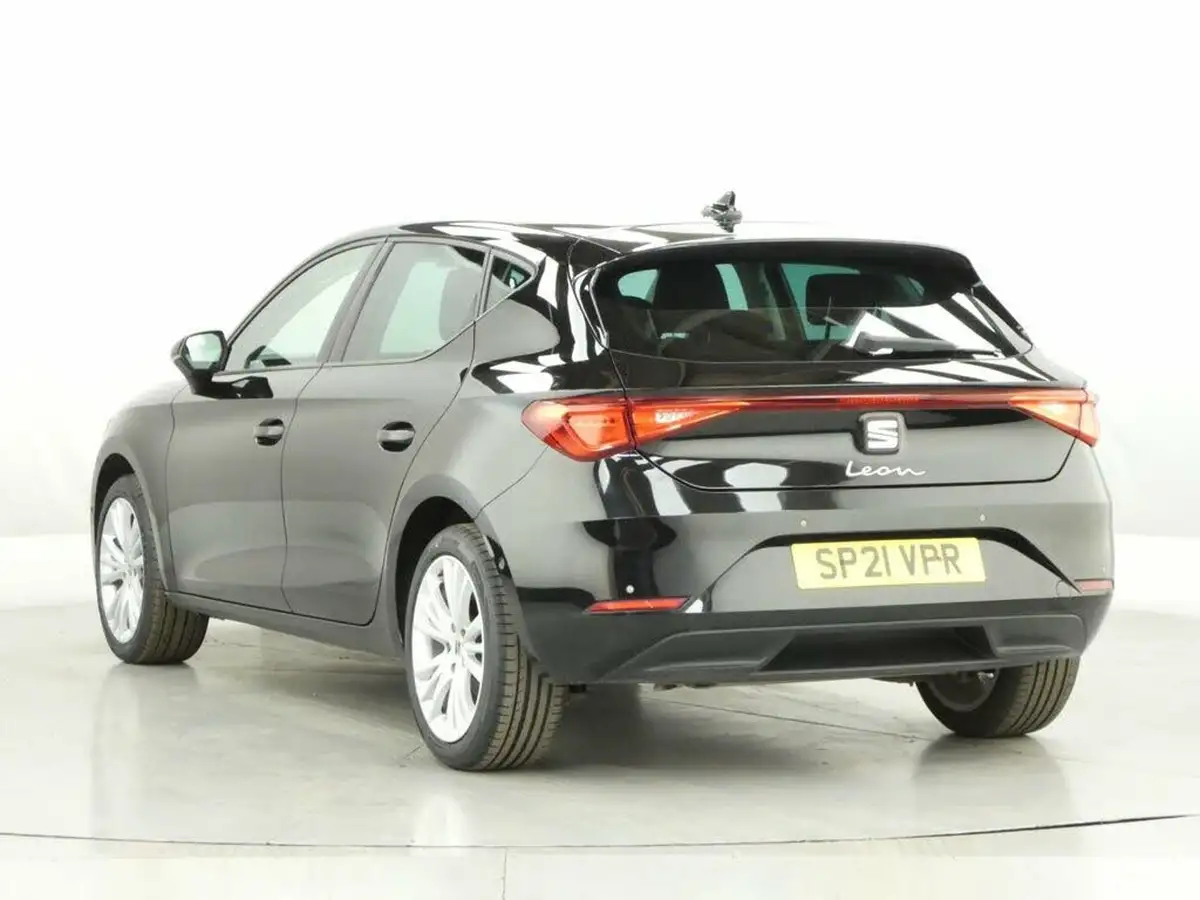 2020-seat-leon-15-tsi-evo-se-dynamic-hatchback-big-6
