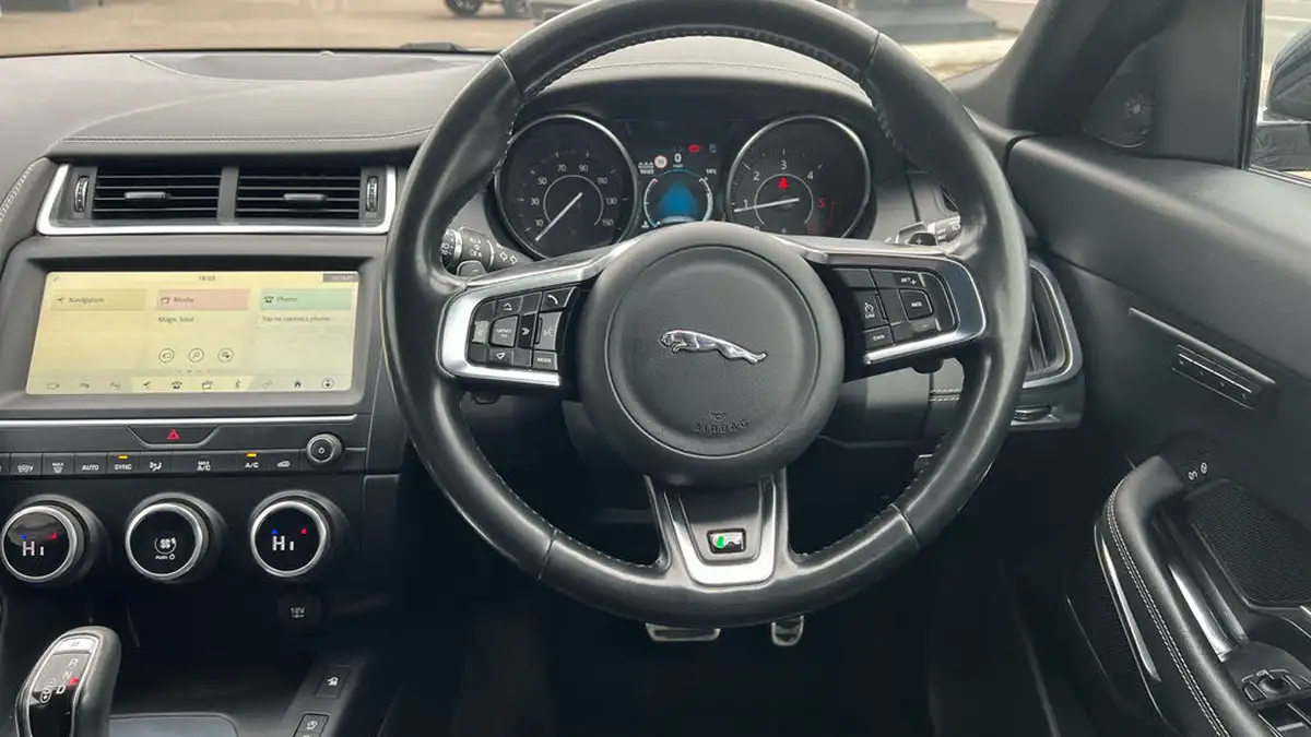 2019-jaguar-e-pace-20-i4d-r-dynamic-se-180ps-awd-auto-big-14