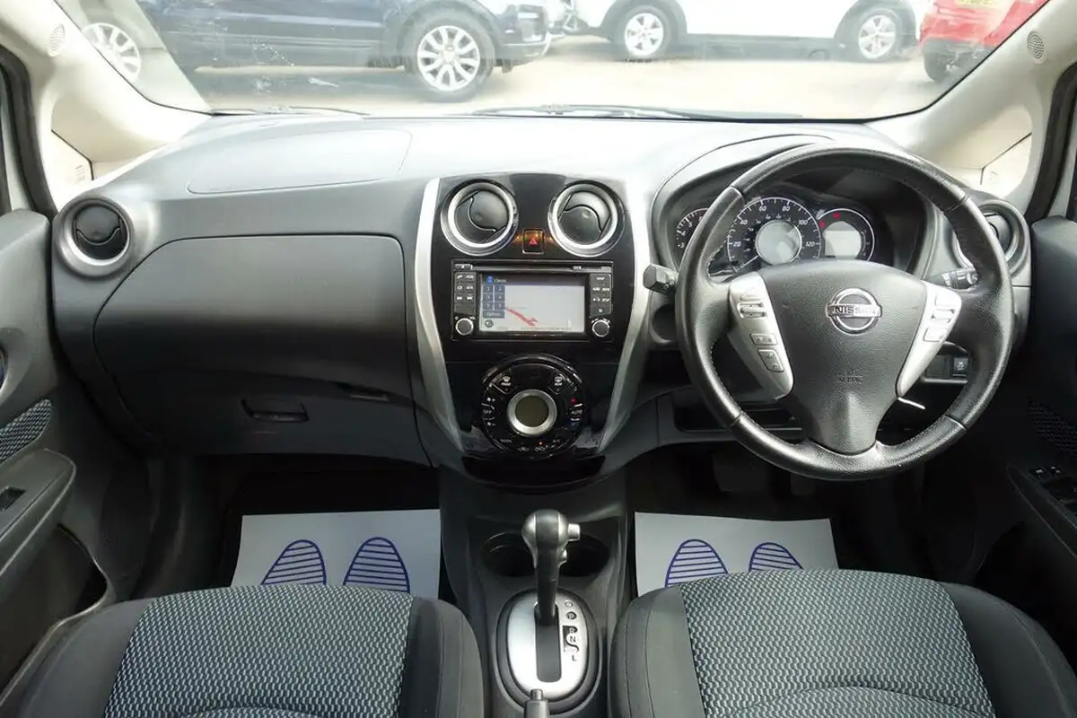 2014-nissan-note-12-acenta-premium-dig-s-98ps-cvt-big-12