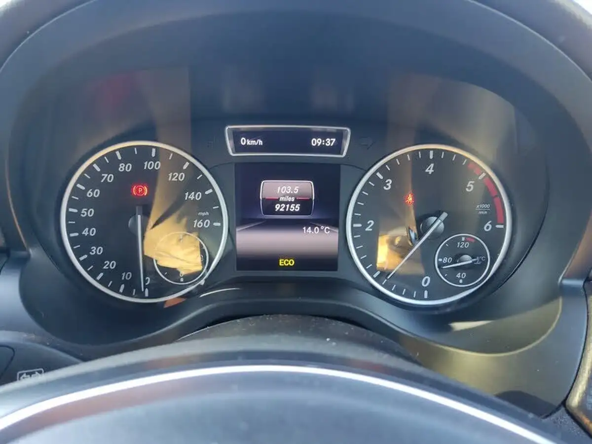 2013-mercedes-benz-a-class-15-cdi-a180-se-109ps-blue-f-big-16