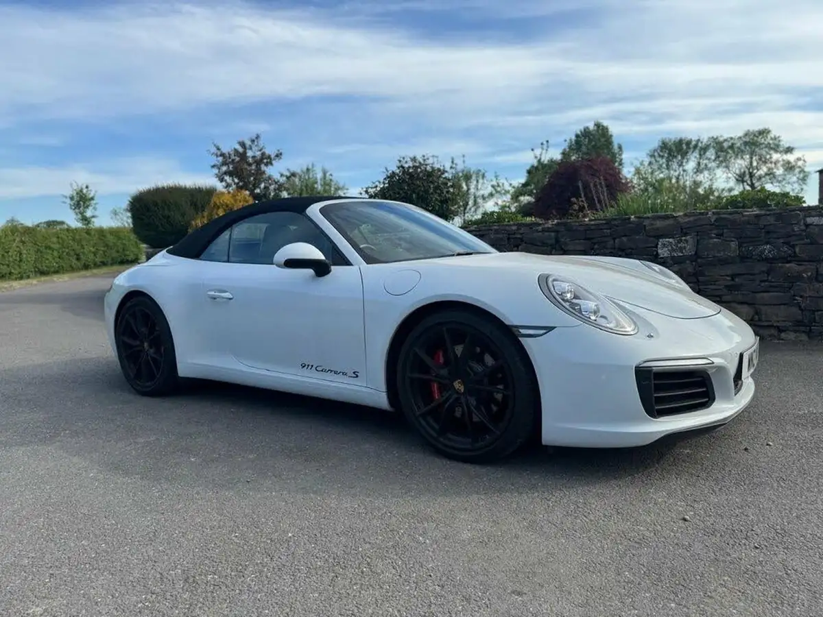 2015-porsche-911-30-carrera-s-cabriolet-pdk-big-0