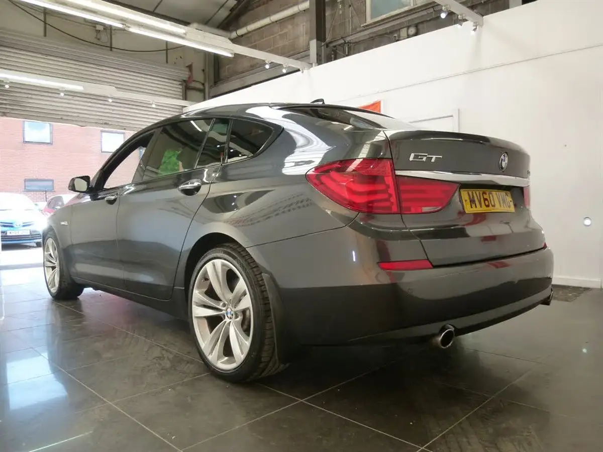 2010-bmw-5-series-30td-535d-se-gt-big-21