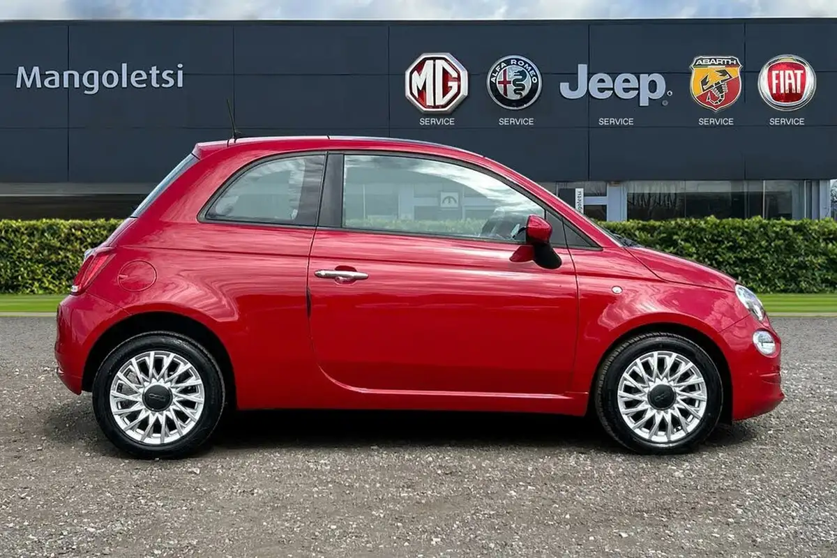 2020-fiat-500-10-lounge-big-4