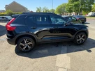 2022-volvo-xc40-20-b4-r-design-awd-small-4