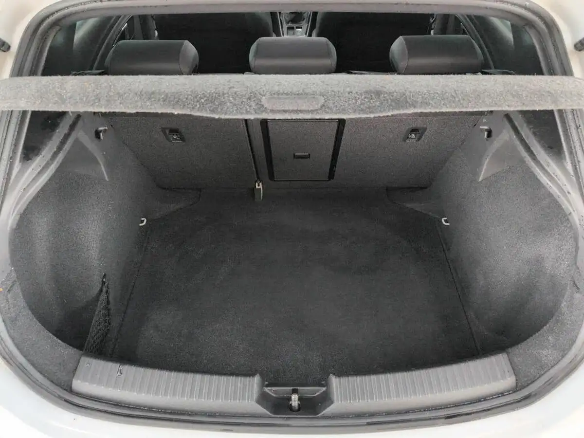 2019-seat-leon-15-tsi-evo-fr-black-edition-150ps-hatchback-dsg-big-42