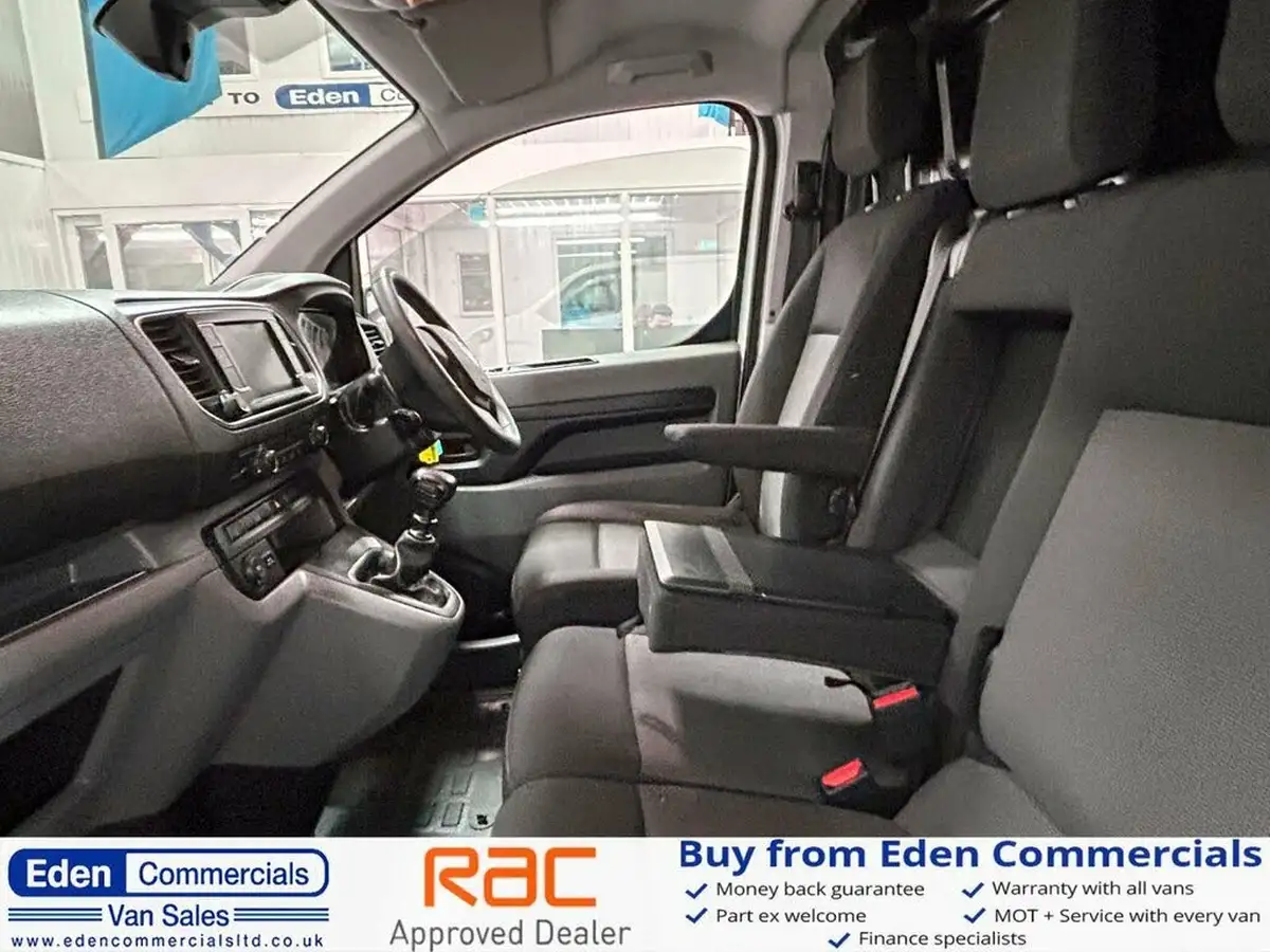 2022-vauxhall-vivaro-15td-2900-l2h1-sportive-big-11