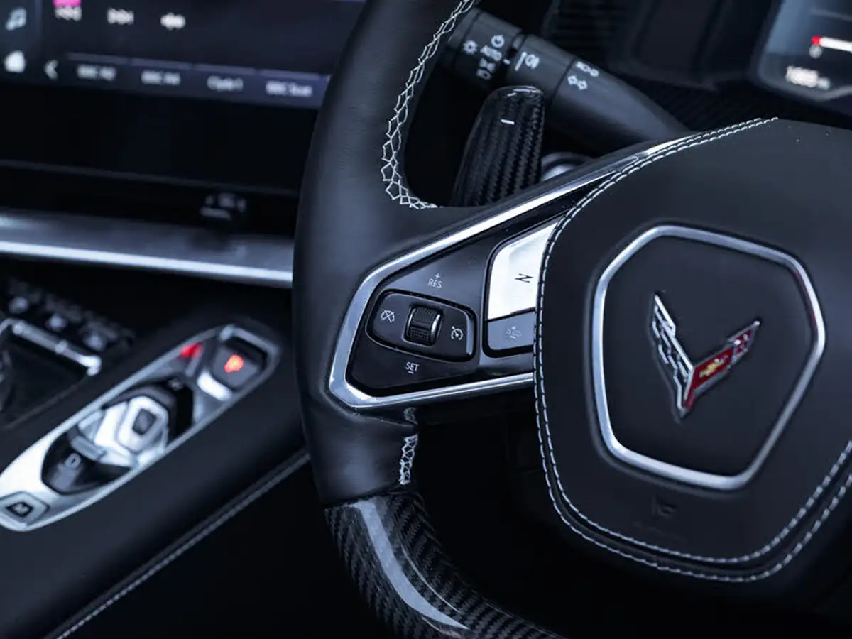 2024-chevrolet-corvette-big-15