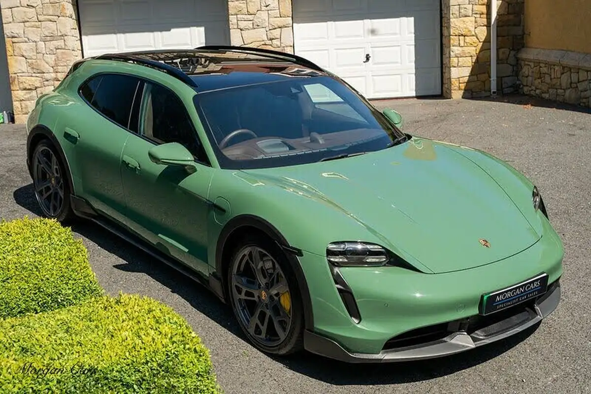 2022-porsche-taycan-e-turbo-cross-turismo-big-71