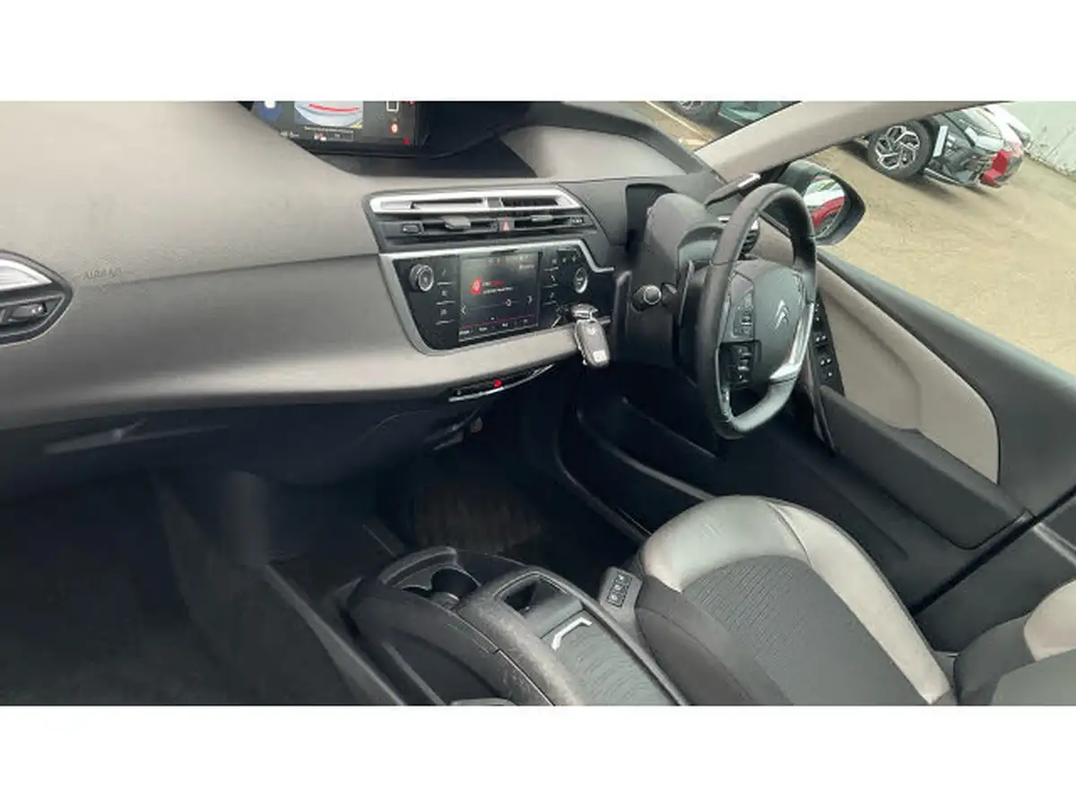 2019-citroen-grand-c4-spacetourer-15bluehdi-flair-eat8-big-8