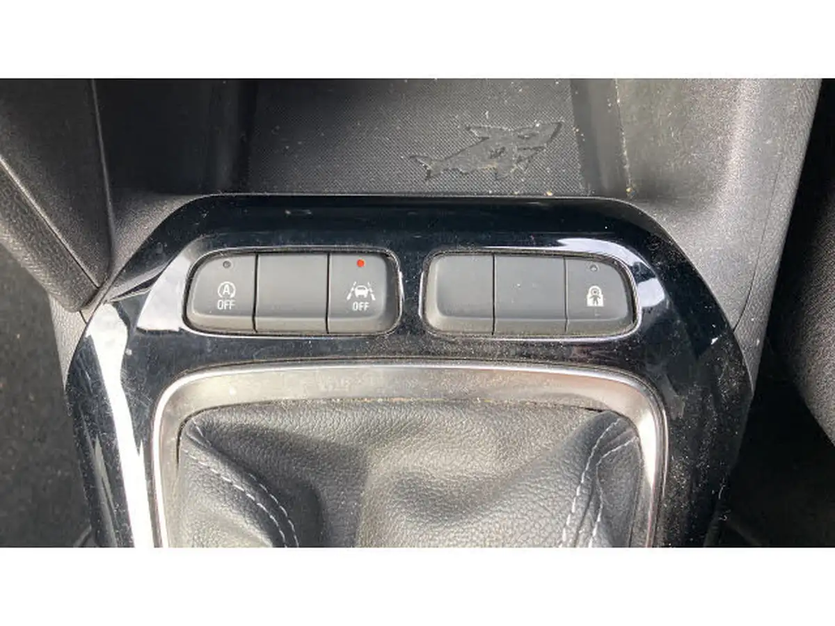 2022-vauxhall-corsa-12i-se-edition-big-25