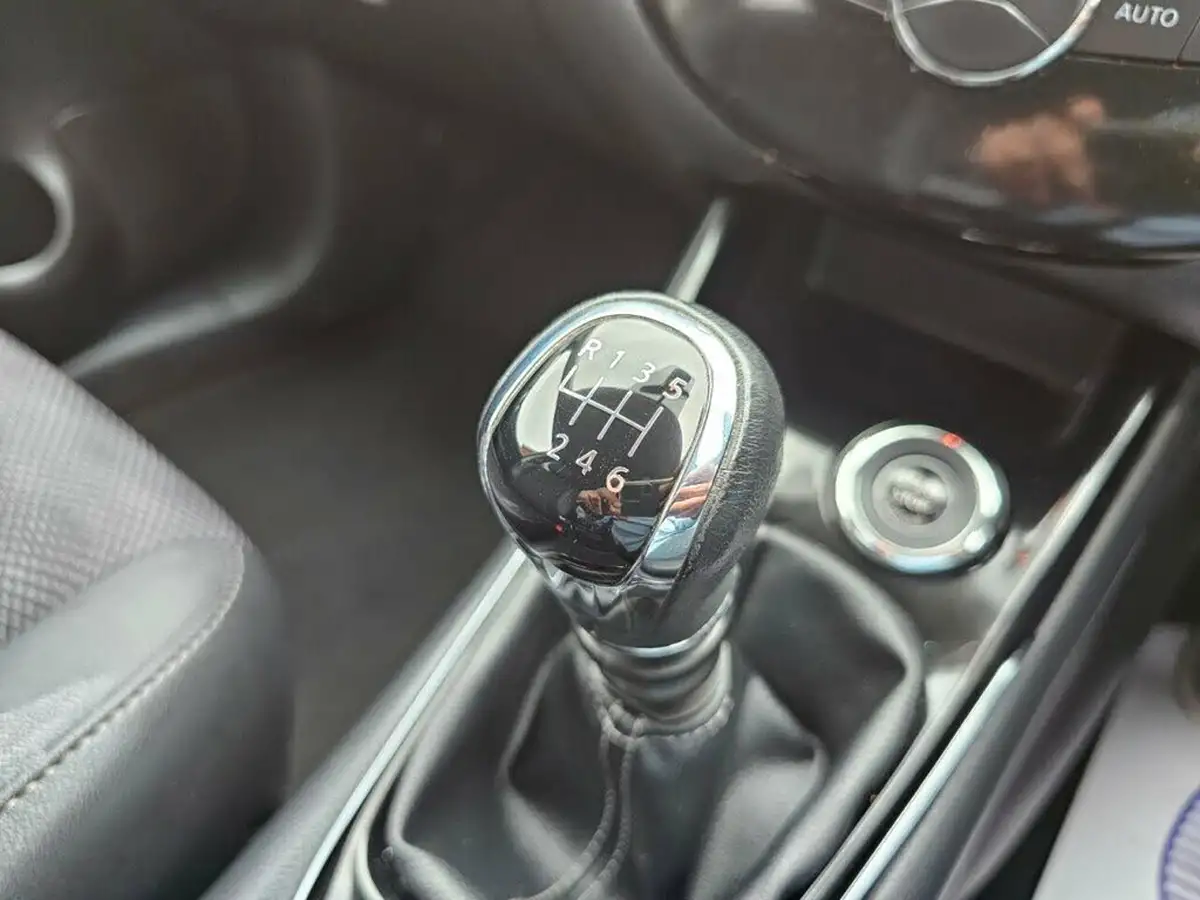 2018-nissan-pulsar-12-dig-t-n-connecta-ss-big-19