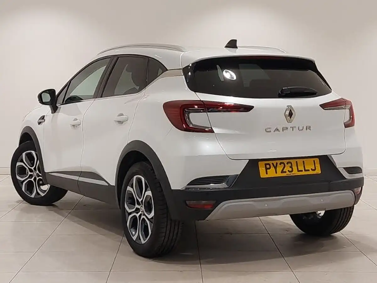 2023-renault-captur-10-tce-techno-big-1