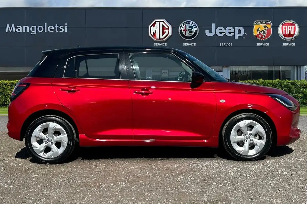 2024-suzuki-swift-12-motion-cvt-big-4