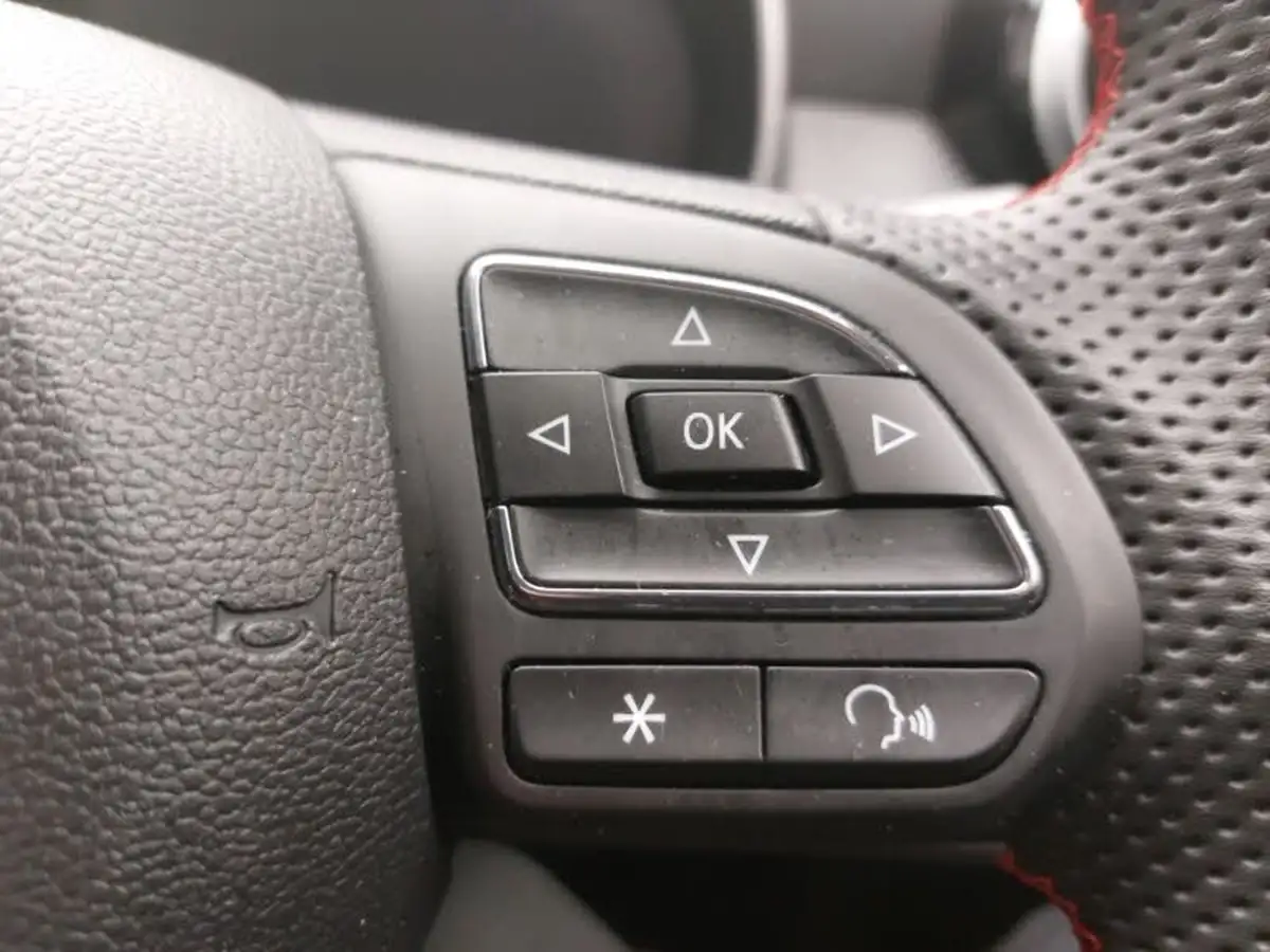 2024-mg-zs-suv-10t-gdi-exclusive-auto-big-12