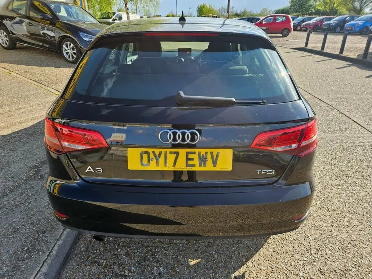 2017-audi-a3-10-tfsi-se-sportback-5d-big-5