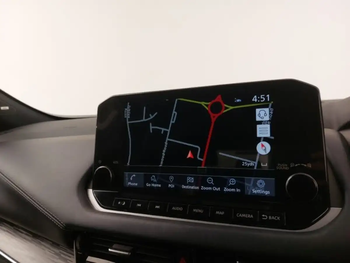 2021-nissan-qashqai-13-dig-t-tekna-big-9