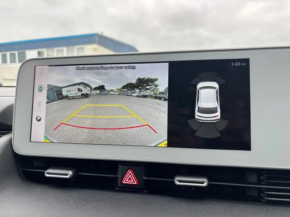 2022-hyundai-ioniq-5-e-premium-217ps-73kwh-rwd-big-21