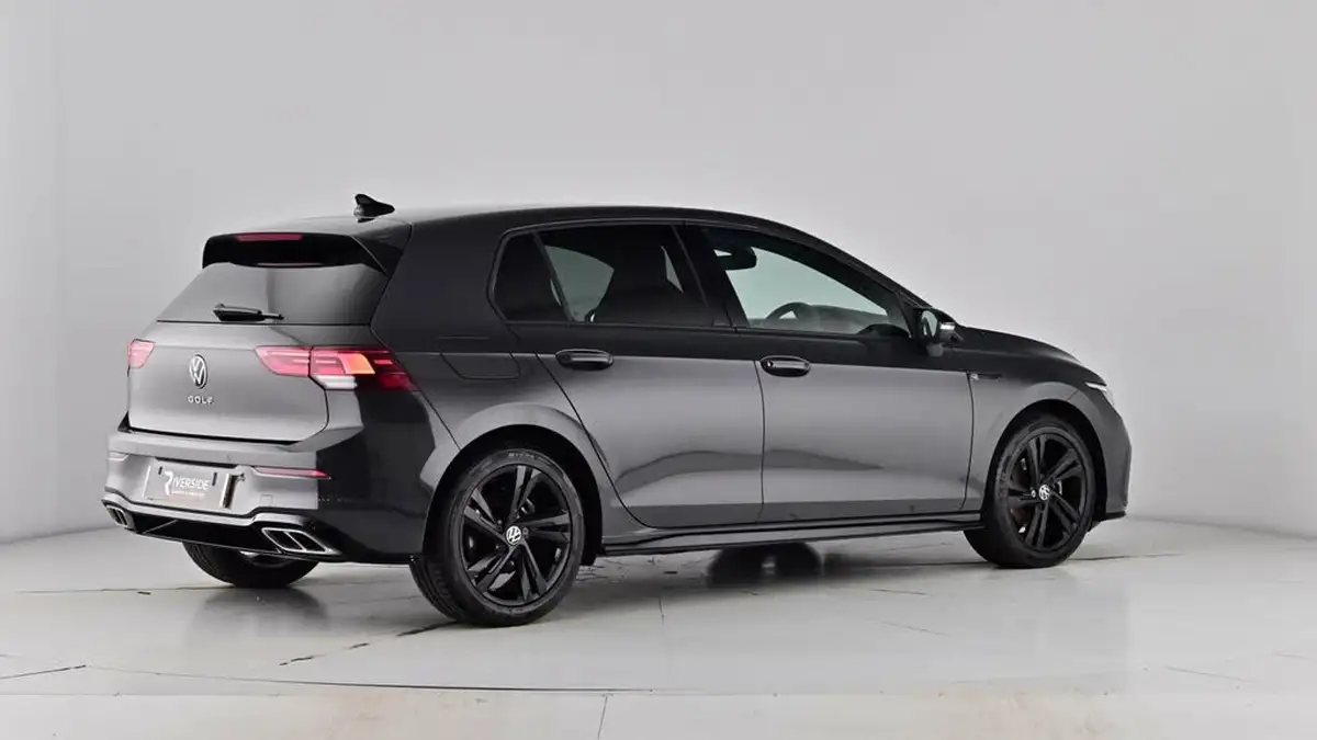 2022-volkswagen-golf-15-tsi-r-line-130ps-hatchback-big-74