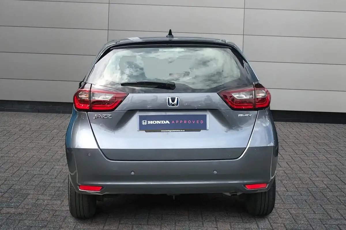 2022-honda-jazz-15-i-mmd-sr-109ps-big-6