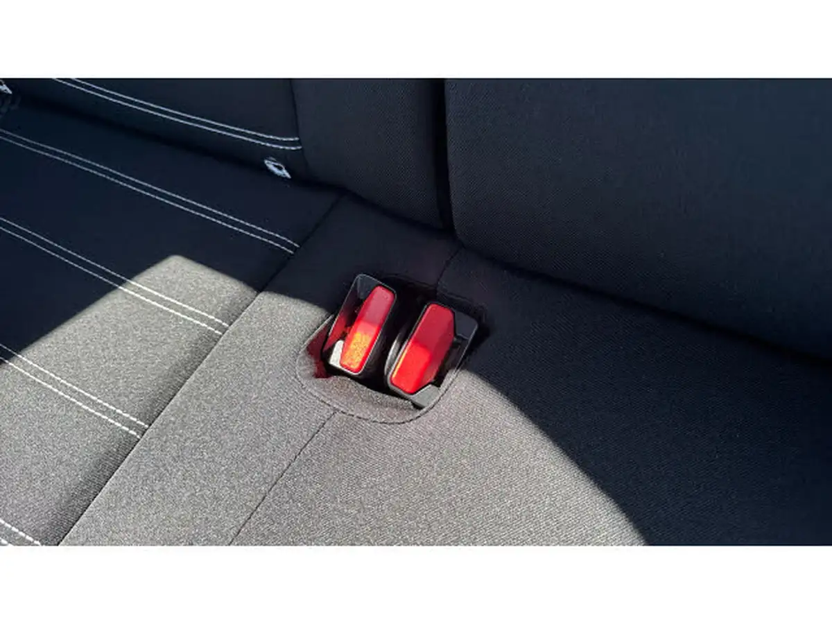 2022-dacia-duster-13-tce-prestige-130bhp-big-16