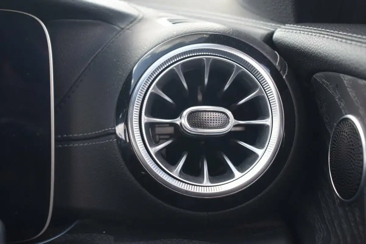 2020-mercedes-benz-e-class-20d-e220d-amg-line-cabriolet-2d-plus-big-29