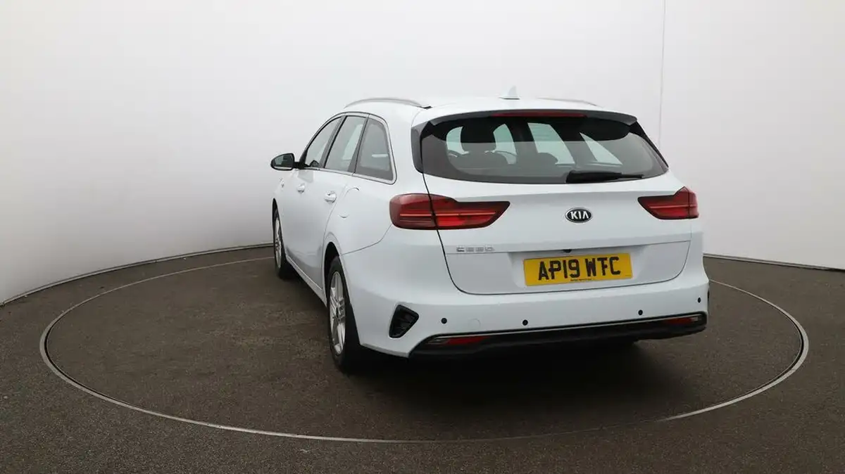 2019-kia-ceed-16crdi-2-eco-sportswagon-big-58