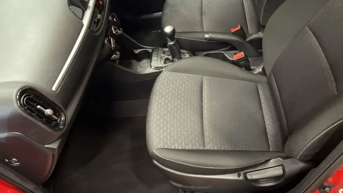 2022-kia-picanto-10-2-big-16
