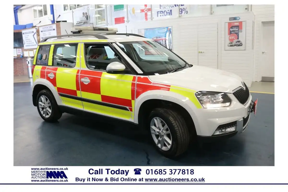 2017-skoda-yeti-outdoor-20tdi-scr-s-4x4-big-0