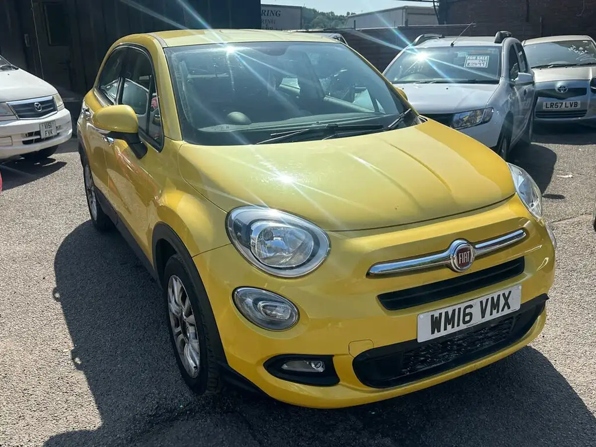 2016-fiat-500x-16multijet-pop-star-big-0