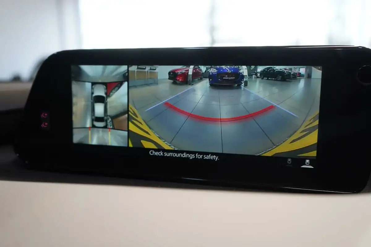 2019-mazda-mazda3-20-gt-sport-tech-180ps-saloon-4d-auto-big-34