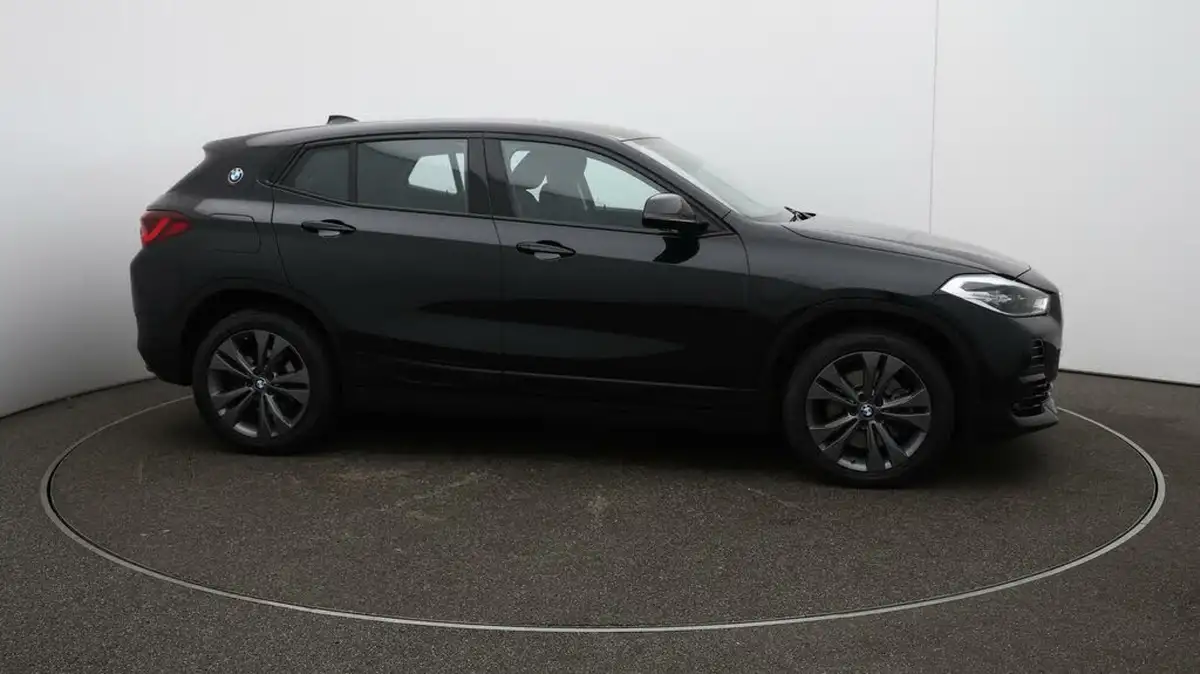 2021-bmw-x2-20-sdrive20i-sport-big-42