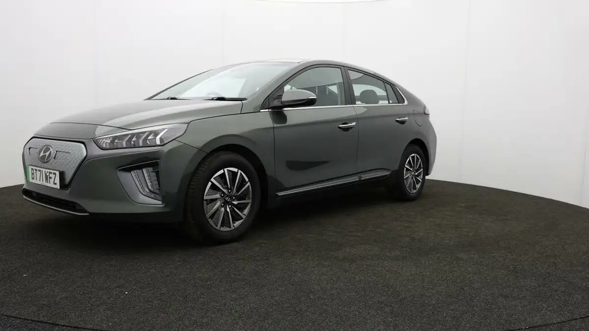 2022-hyundai-ioniq-e-premium-electric-big-60