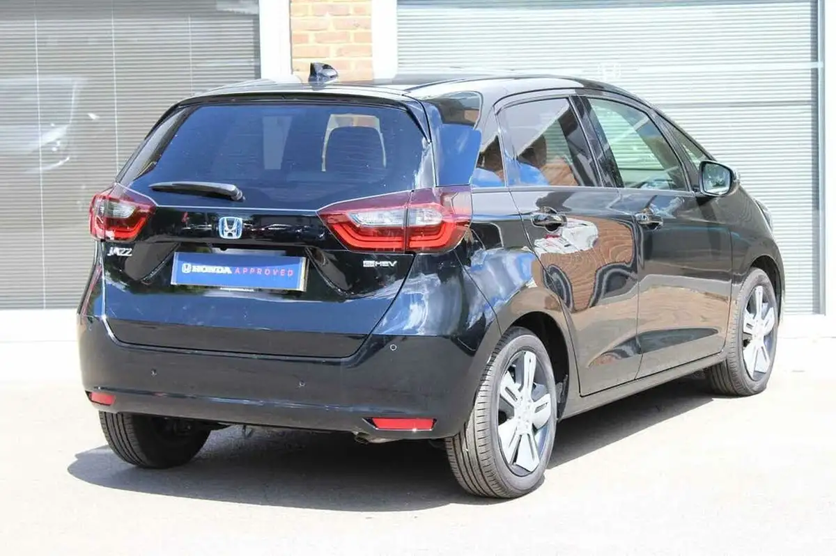 2022-honda-jazz-15-i-mmd-ex-107ps-big-11