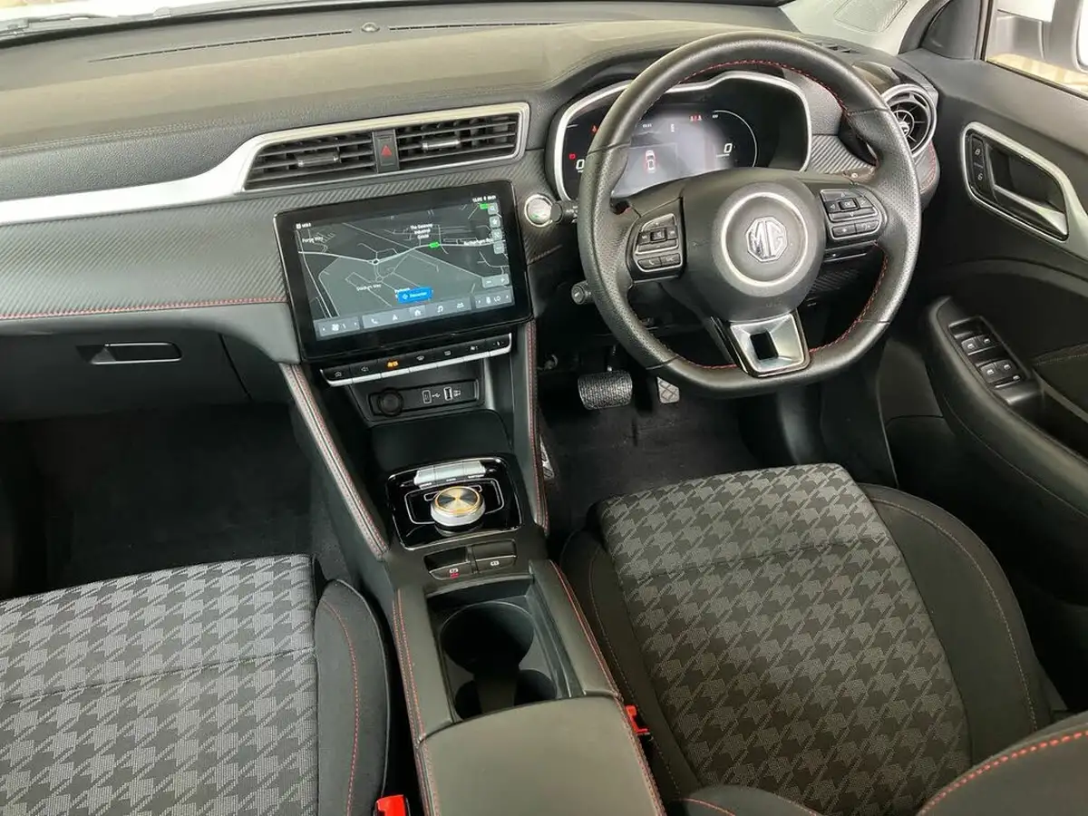 2023-mg-zs-suv-e-se-ev-176ps-big-49