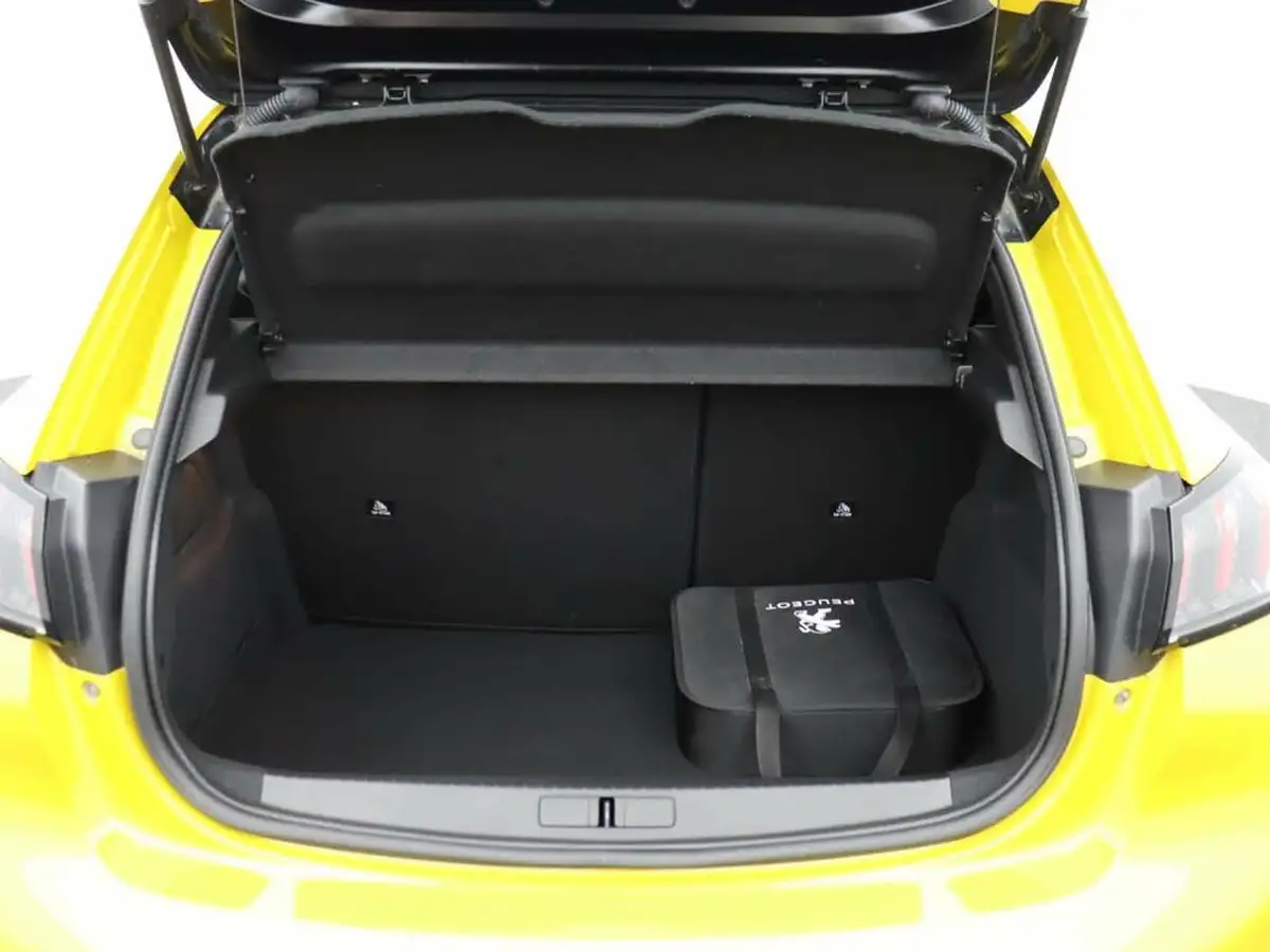 2022-peugeot-208-e-gt-136bhp-50kwh-big-16