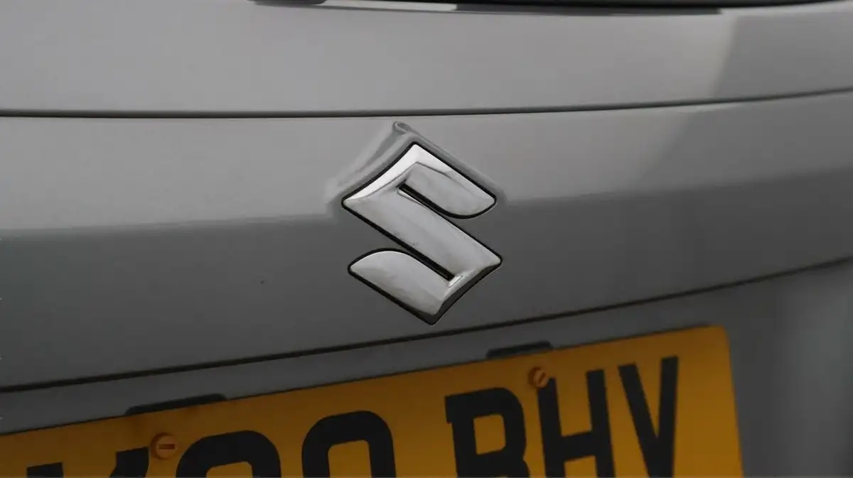 2020-suzuki-vitara-14-boosterjet-sz-t-140ps-big-21