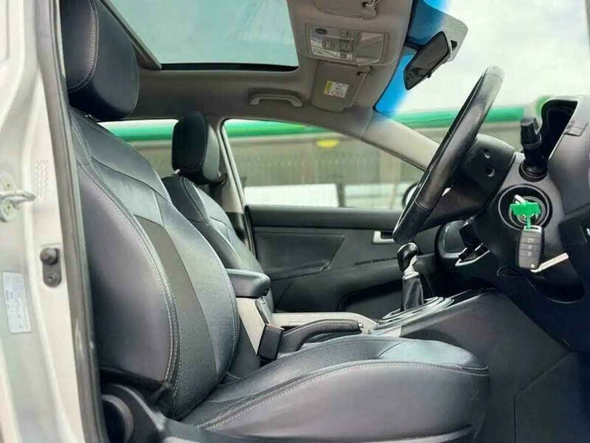 2016-kia-sportage-16-gdi-2-133bhp-big-7
