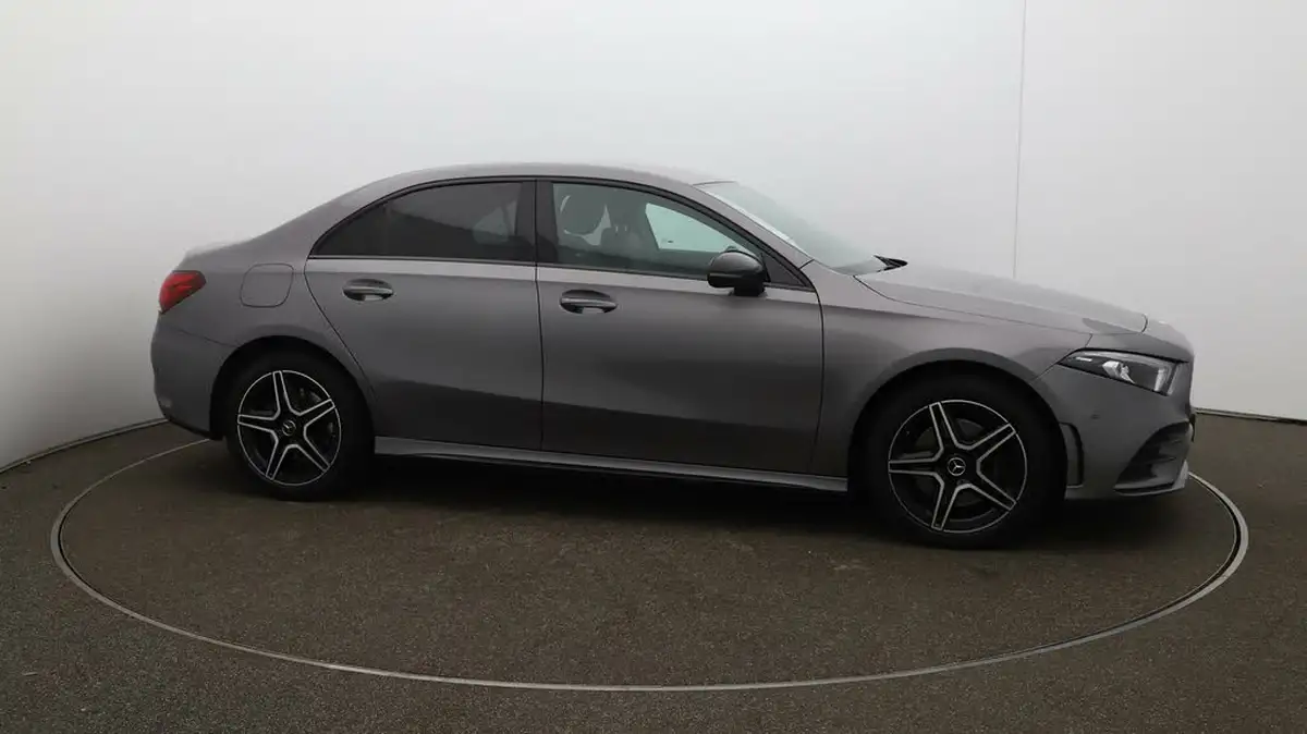 2021-mercedes-benz-a-class-20-a250-amg-line-executive-edition-saloon-4d-big-40
