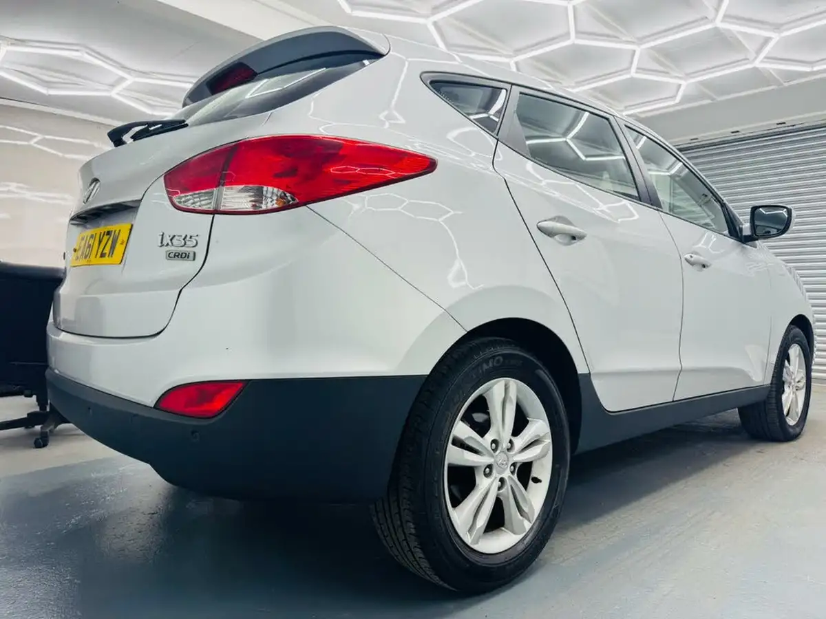2011-hyundai-ix35-17td-style-big-6