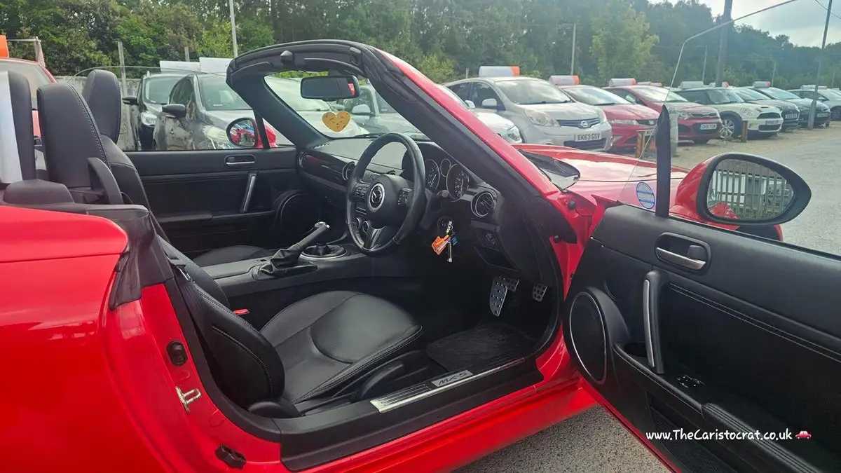 2013-mazda-mx-5-20-roadster-sport-tech-160ps-big-7