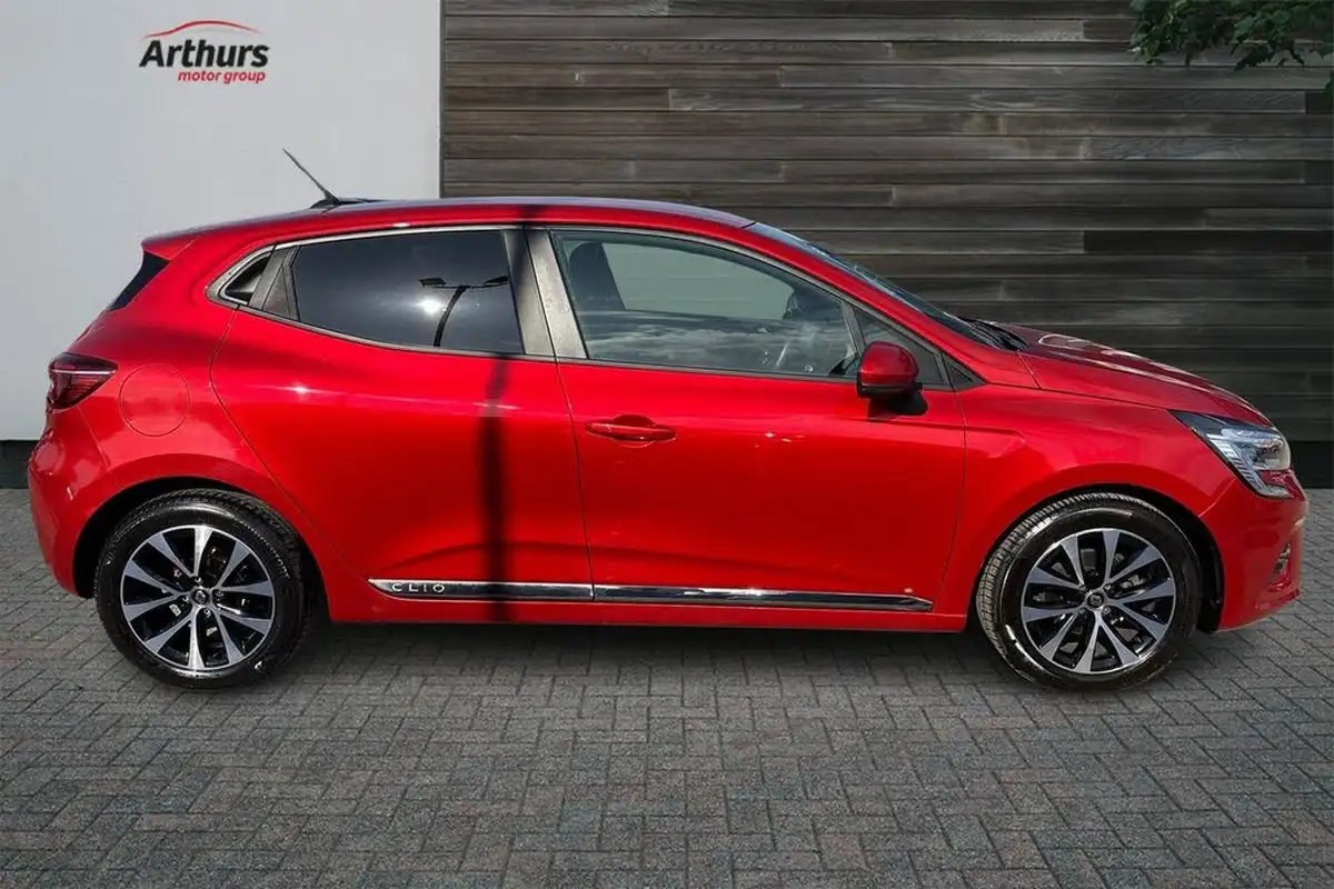 2020-renault-clio-10-sce-iconic-75bhp-big-1