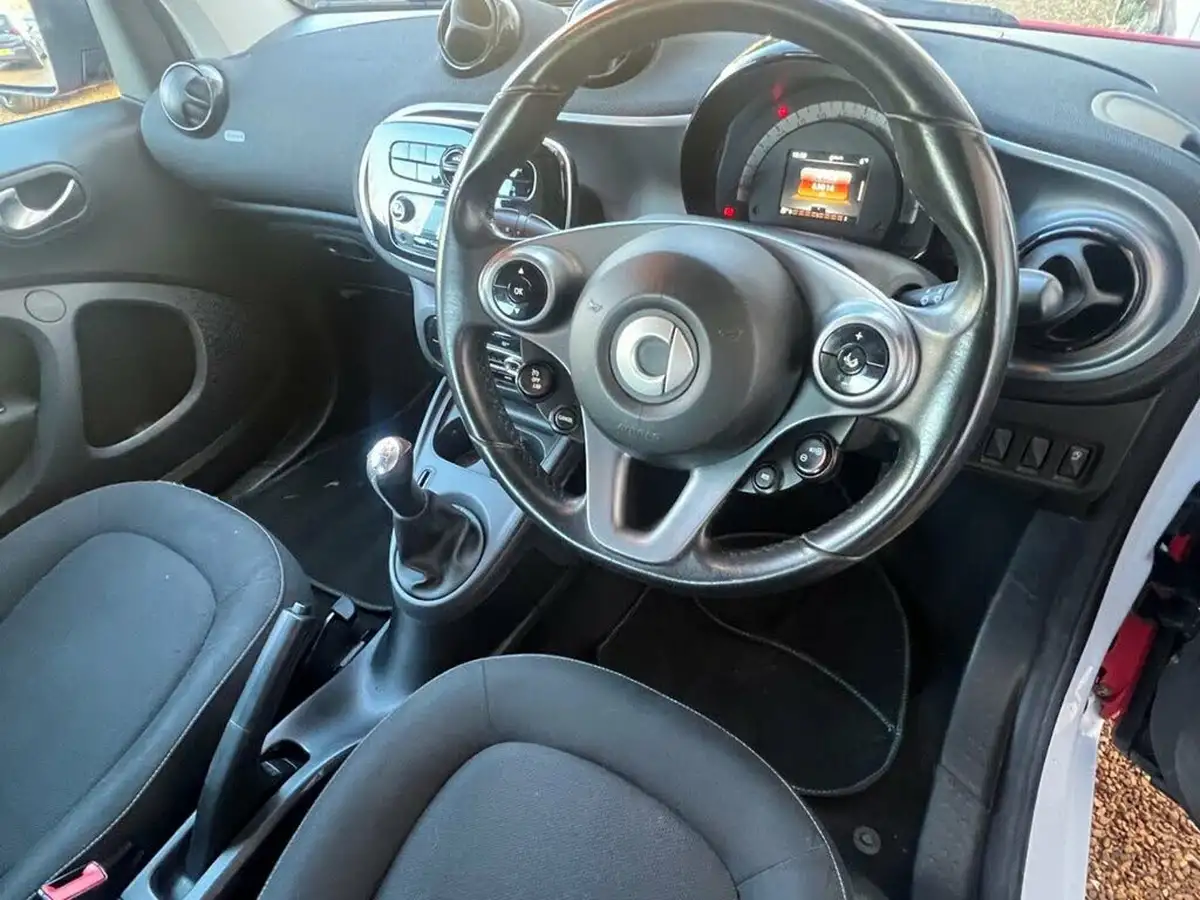 2017-smart-fortwo-10-passion-70bhp-ss-coupe-big-22