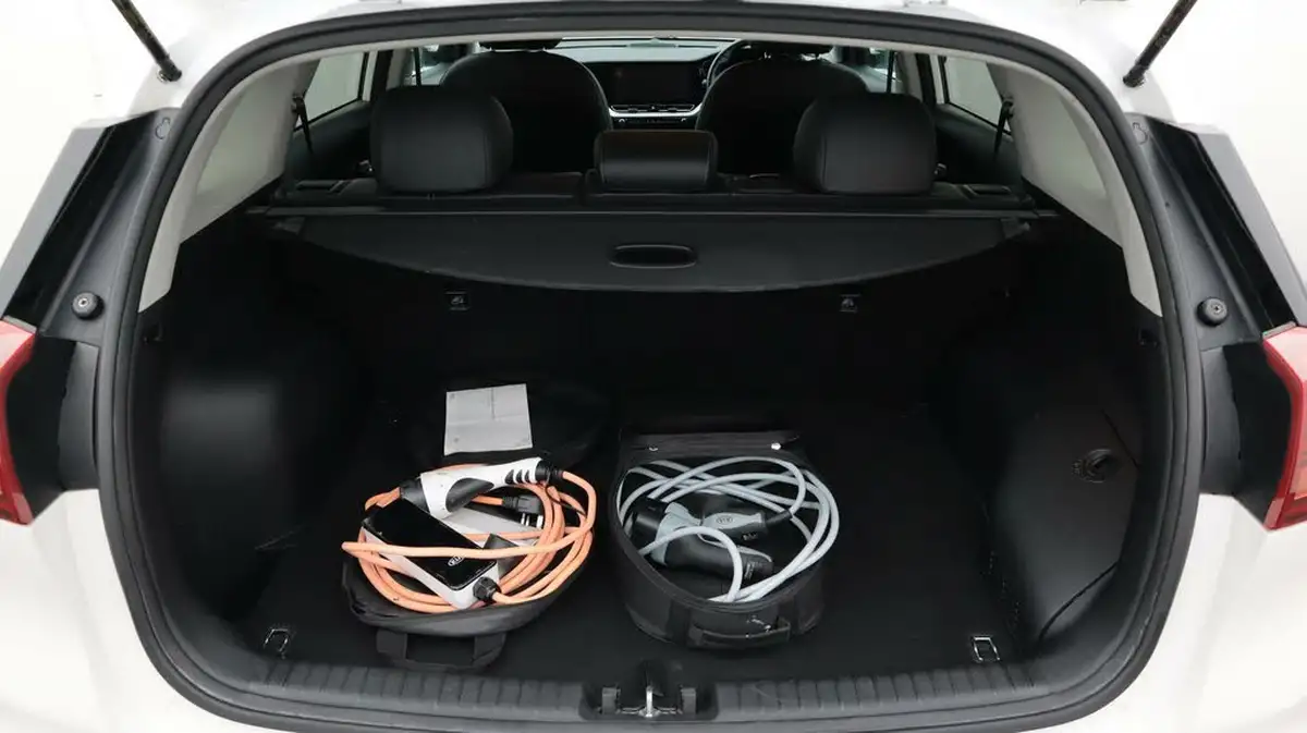 2020-kia-niro-16-gdi-phev-3-big-16