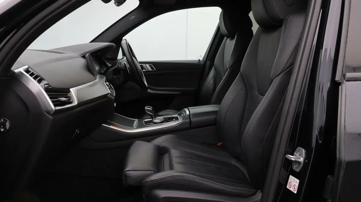 2019-bmw-x5-30-xdrive-40i-m-sport-7-seatsss-steptronic-big-14