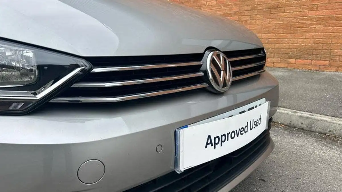 2018-volkswagen-golf-sv-14-tsi-se-dsg-big-9