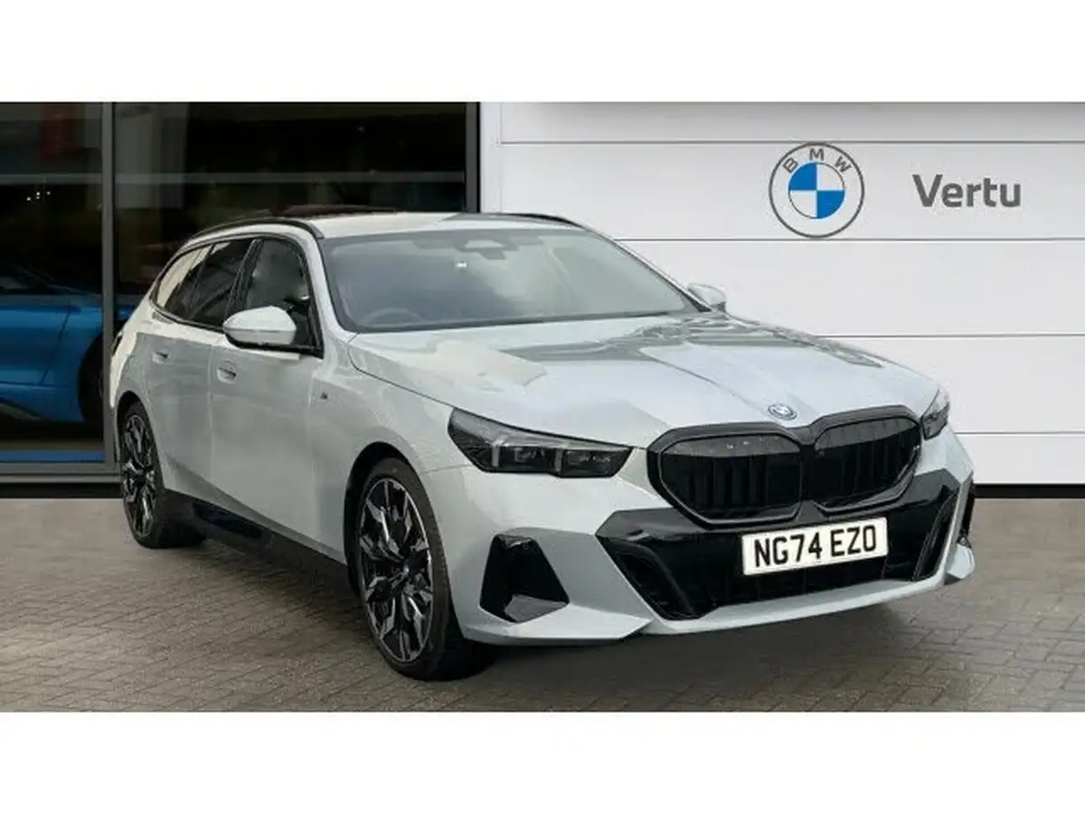 2025-bmw-5-series-20-530e-m-sport-pro-touring-5d-big-0