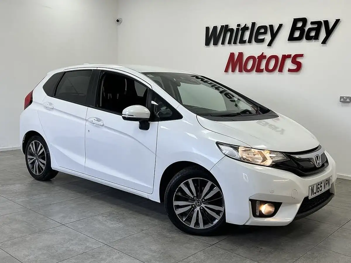 2015-honda-jazz-13-i-vtec-ex-cvt-big-0